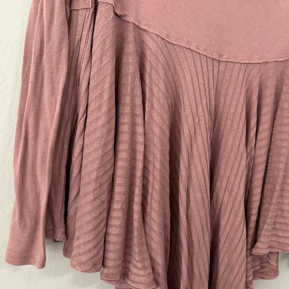 Free People We The Free Mauve Dusty Pink Asymmetrical Tunic Long Sleeve Blouse - Picture 2 of 4